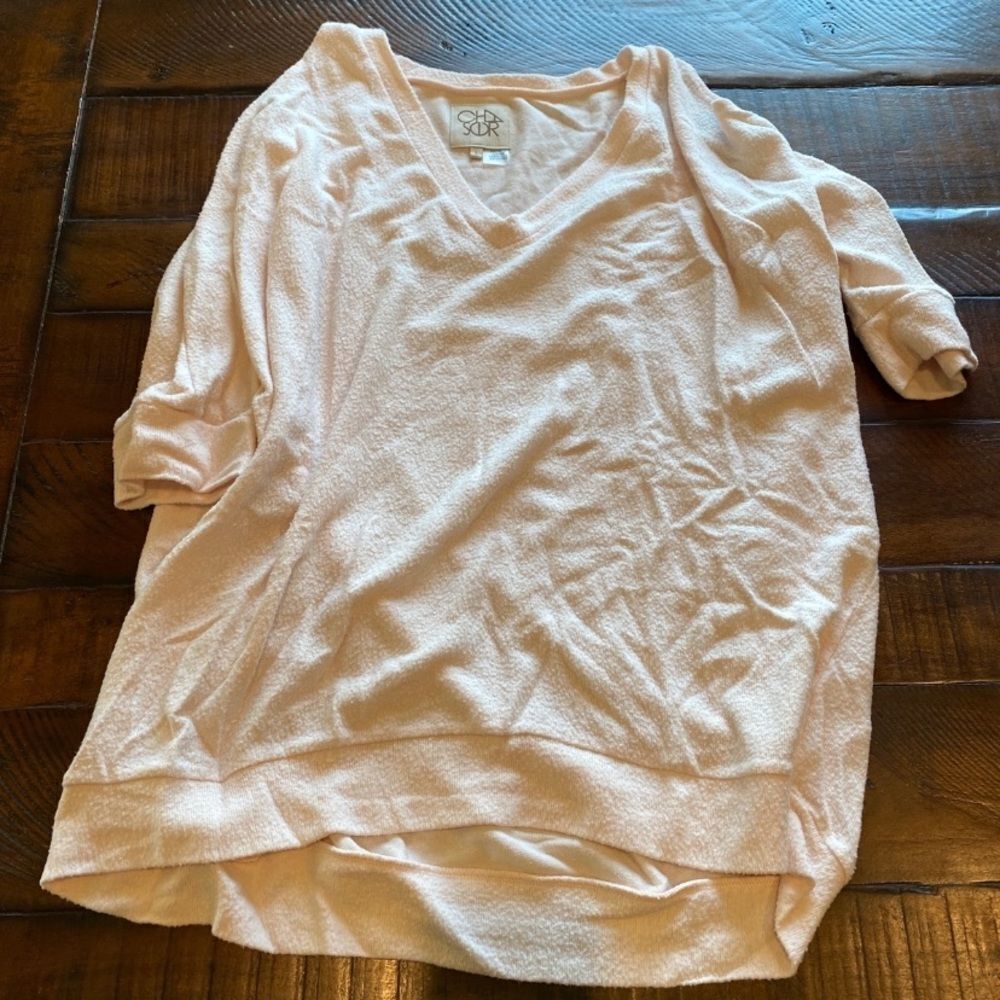 Chaser large cold‎ shoulder blouse